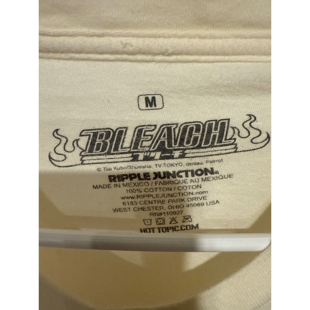 Bleach Anime Shirt Mens Medium Cream Ichigo Renji Graphic Tee Ripple Junction - Picture 2 of 3